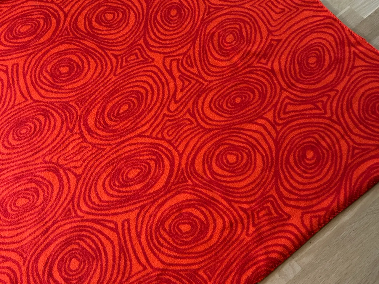 Billede 3 - Plaid i orangerød med cirkler, RETRO