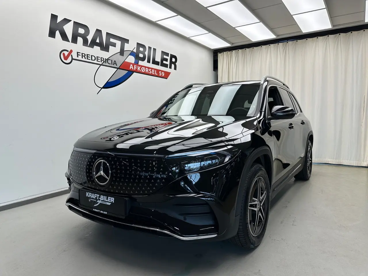 Billede 1 - Mercedes EQB250+ AMG Line