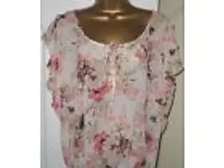 Tunika,blomstret chiffon,florlet top. str: 42/44