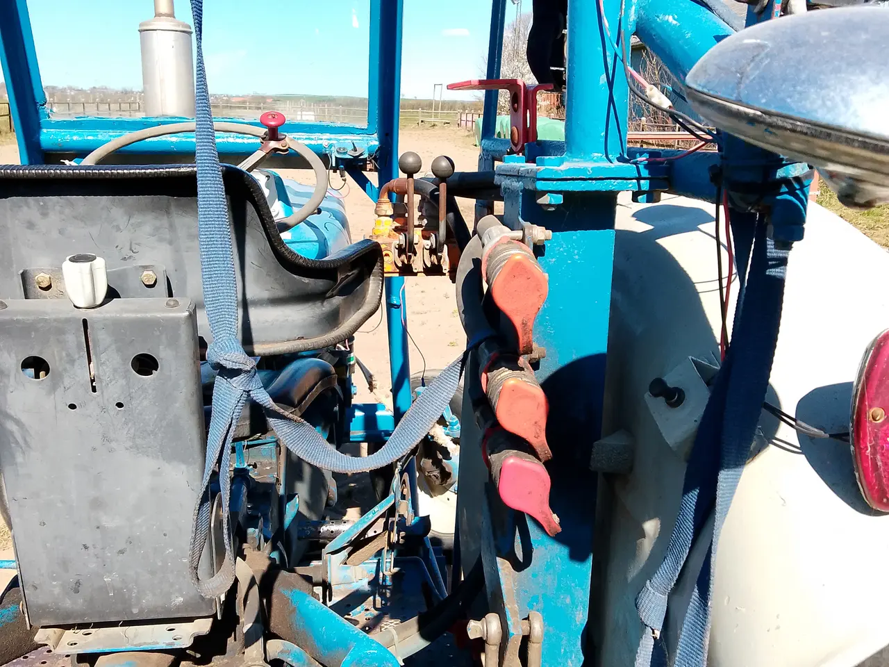 Billede 3 - Traktor Ford 4000