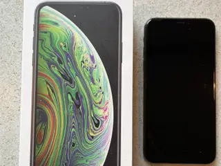 Apple iPhone XS