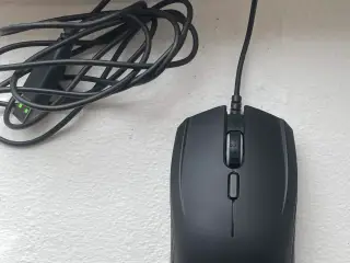 Razer Abyssus V2 gaming mus – virker fint