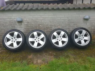 Mercedes fælge med vinterdæk