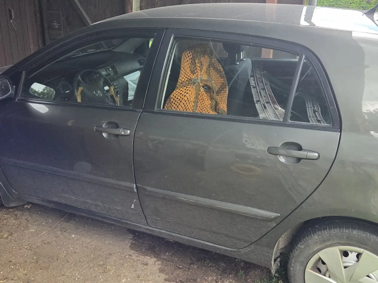 Billede 2 - Toyota Corolla, diesel sælges