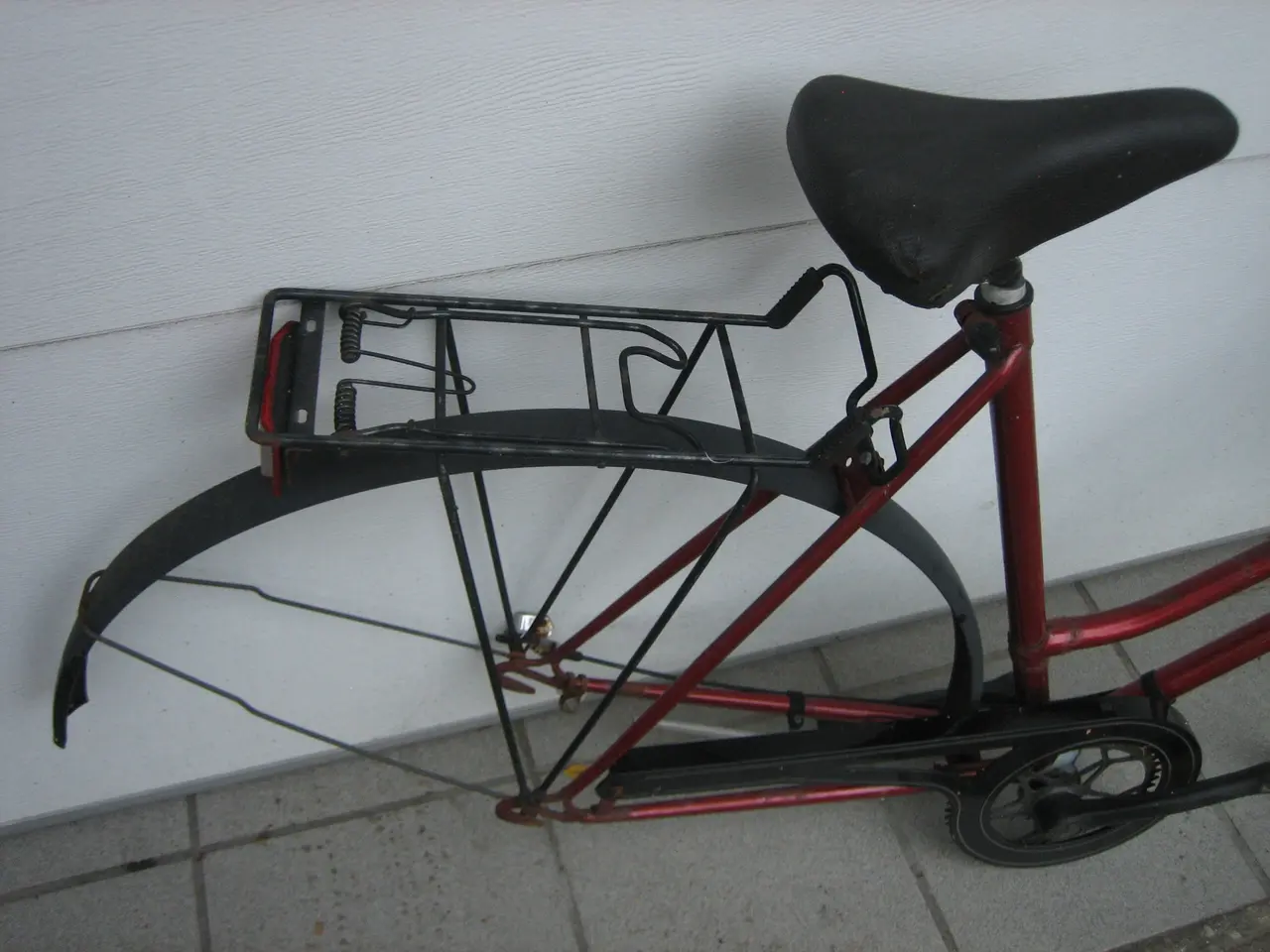 Billede 5 - RETRO Stel til rød damecykel, sælges Billigt.
