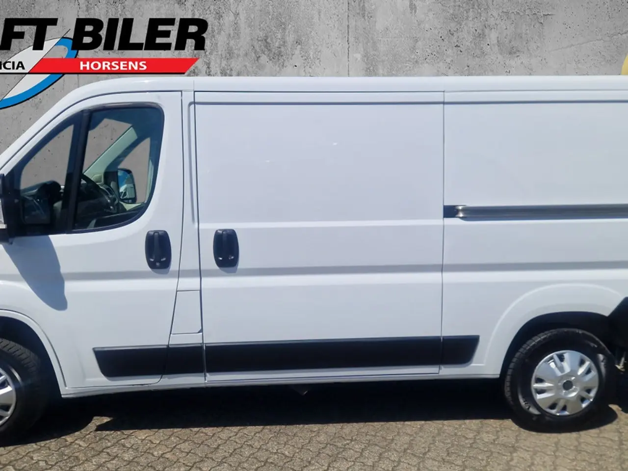 Billede 2 - Peugeot Boxer 333 2,2 BlueHDi 140 L2H1 Premium