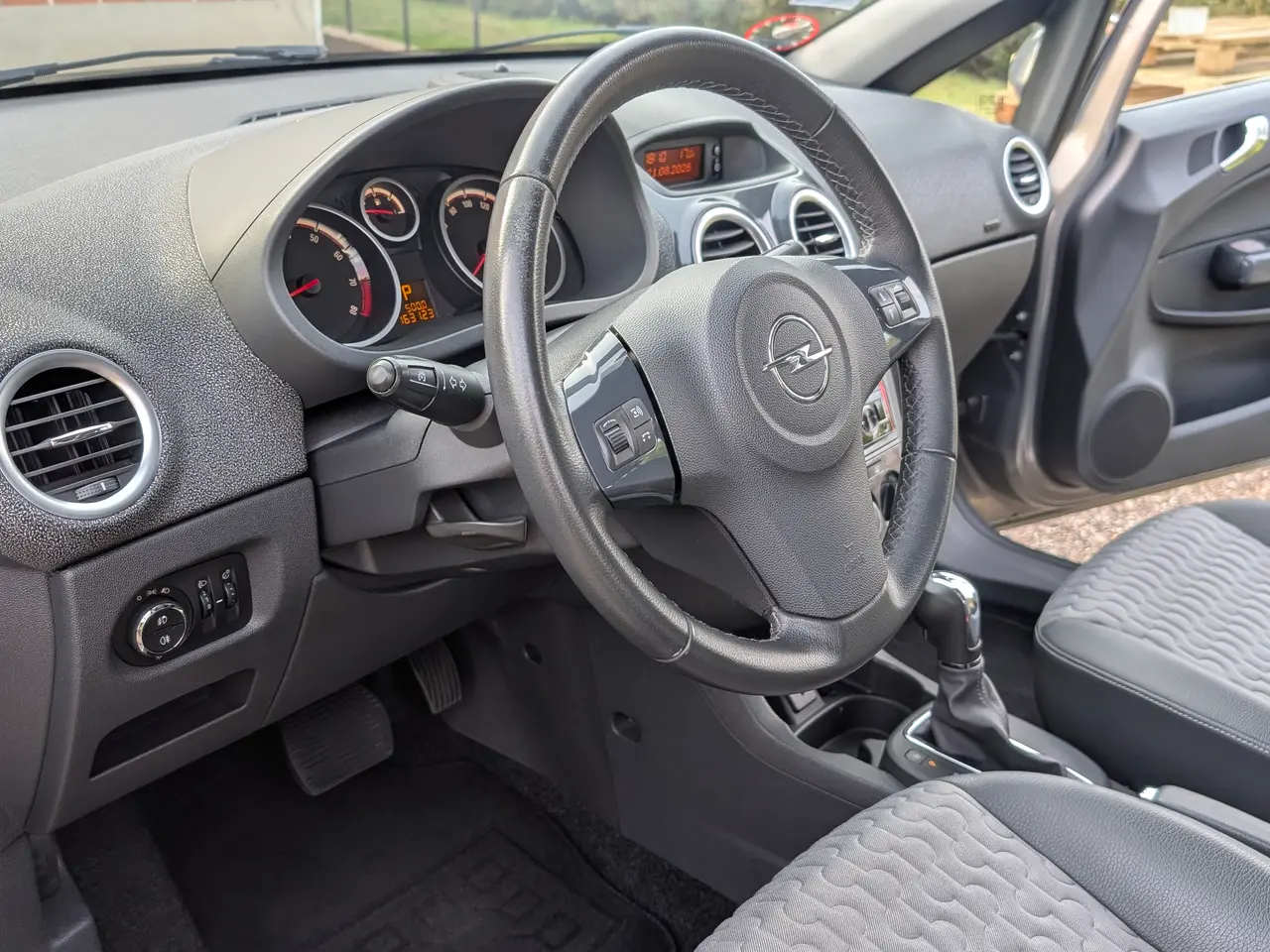 Billede 7 - Opel Corsa 1,4 Cosmo 5d Aut. (A14XER)
