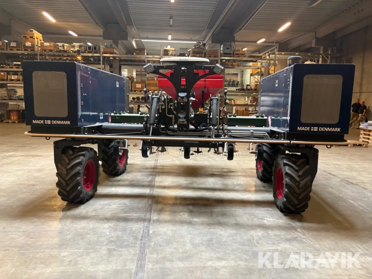Billede 2 - Traktor Agrointelli Robotti LR med redskaber