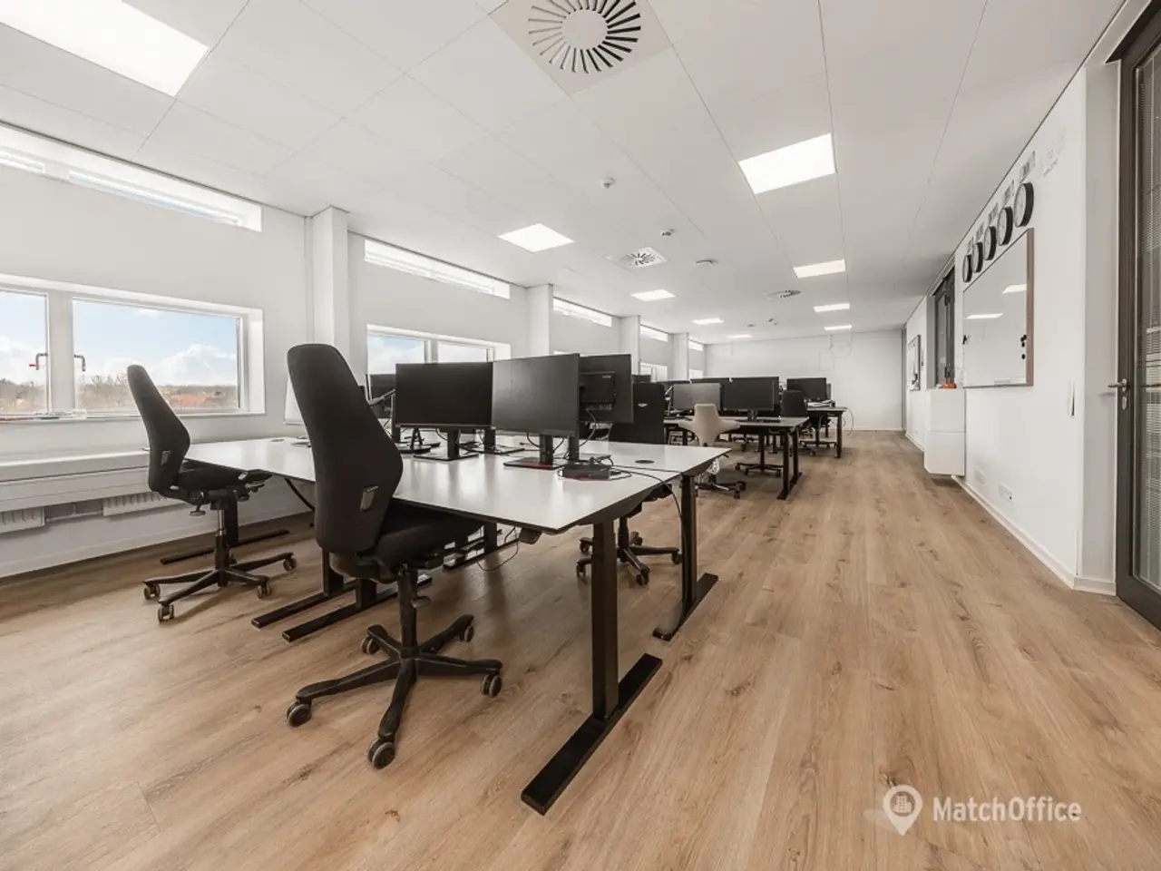 Billede 2 - All-inclusive kontorlejemål i Lyngby