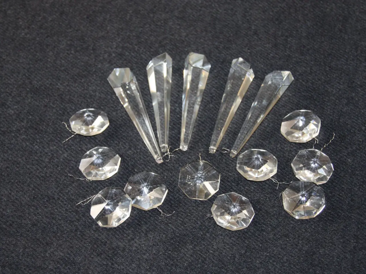 Billede 1 - Vintage lysekrone prismer længde 9,5 cm