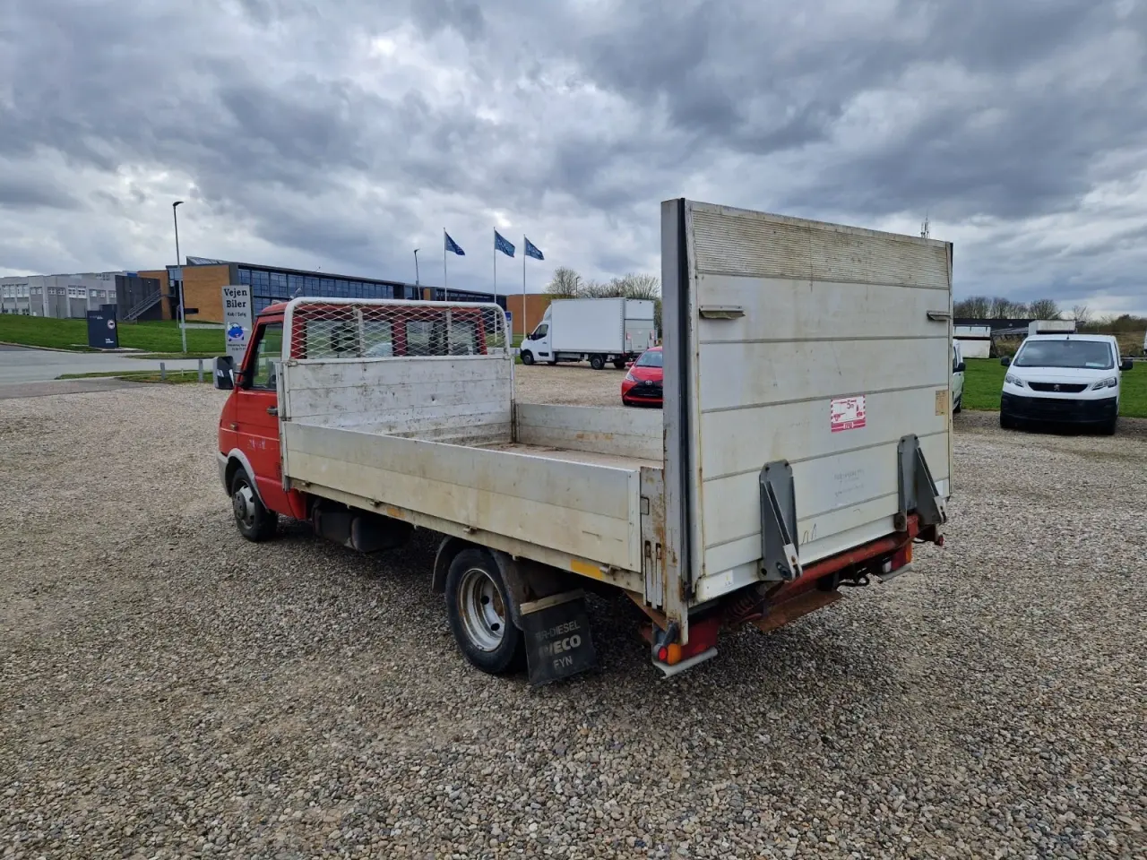 Billede 1 - Iveco Daily 30-8 D Kassevogn
