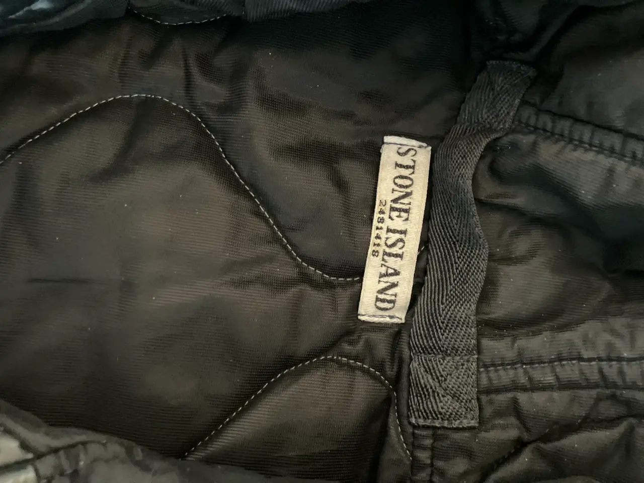 Billede 5 - Populær Vinted Stone Island jakke