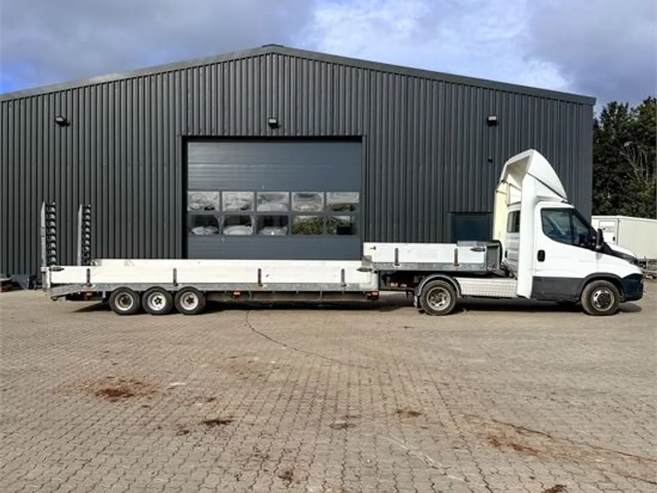 Billede 3 - Iveco Daily 40C 18 - Med trailer og lad / With trailer and flatbed