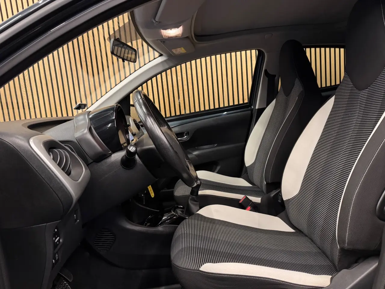 Billede 4 - Peugeot 108 1,0 e-VTi 69 Desire TOP!
