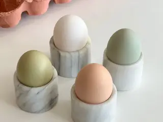 Marmoræggebægre, 4 stk samlet