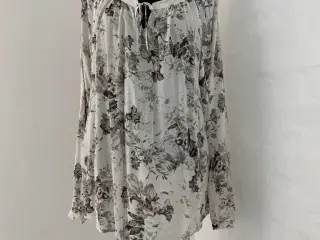 Bluse str.42