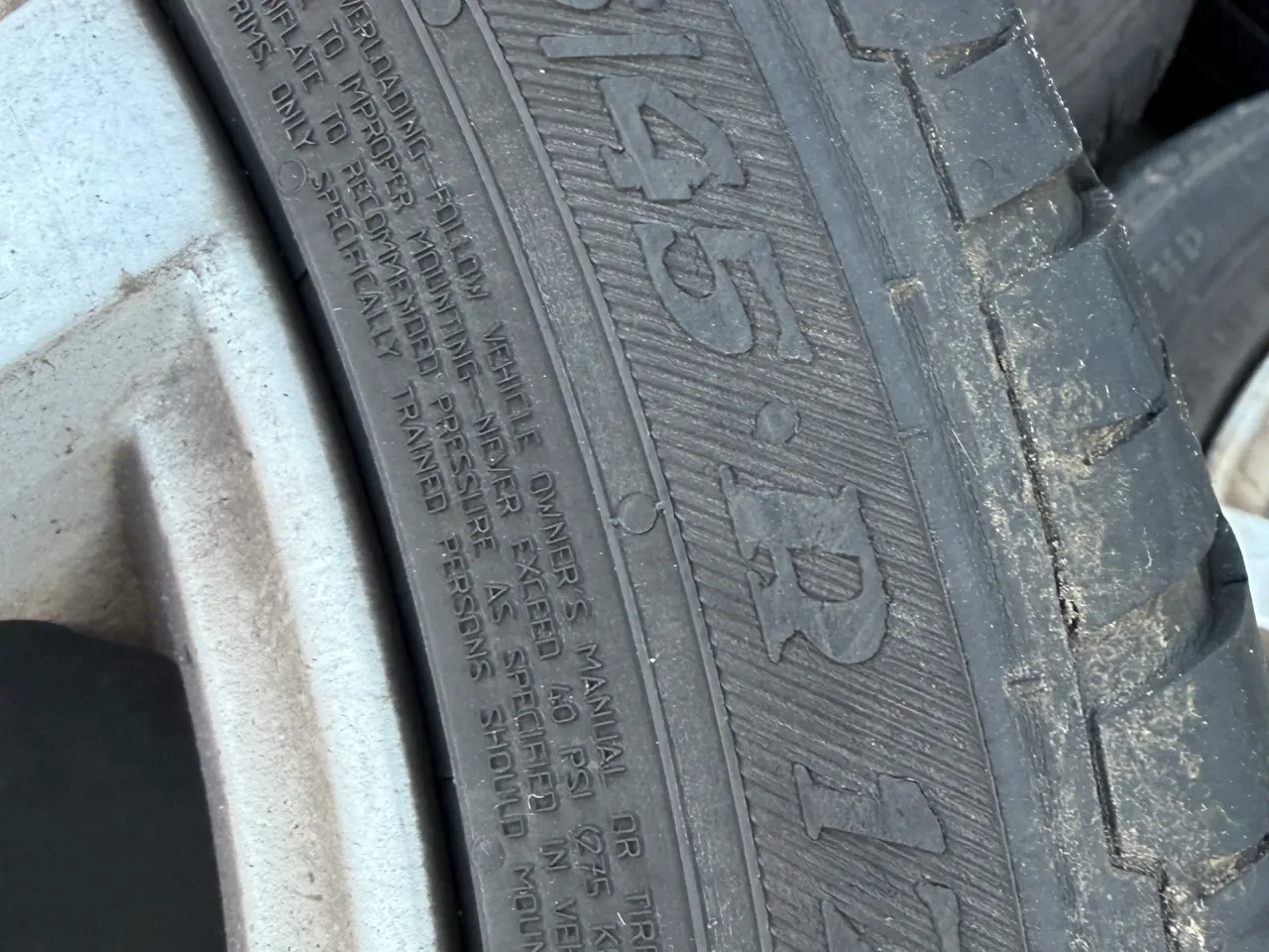 Billede 2 - Alufælge med dæk.Passer til AUDI A4