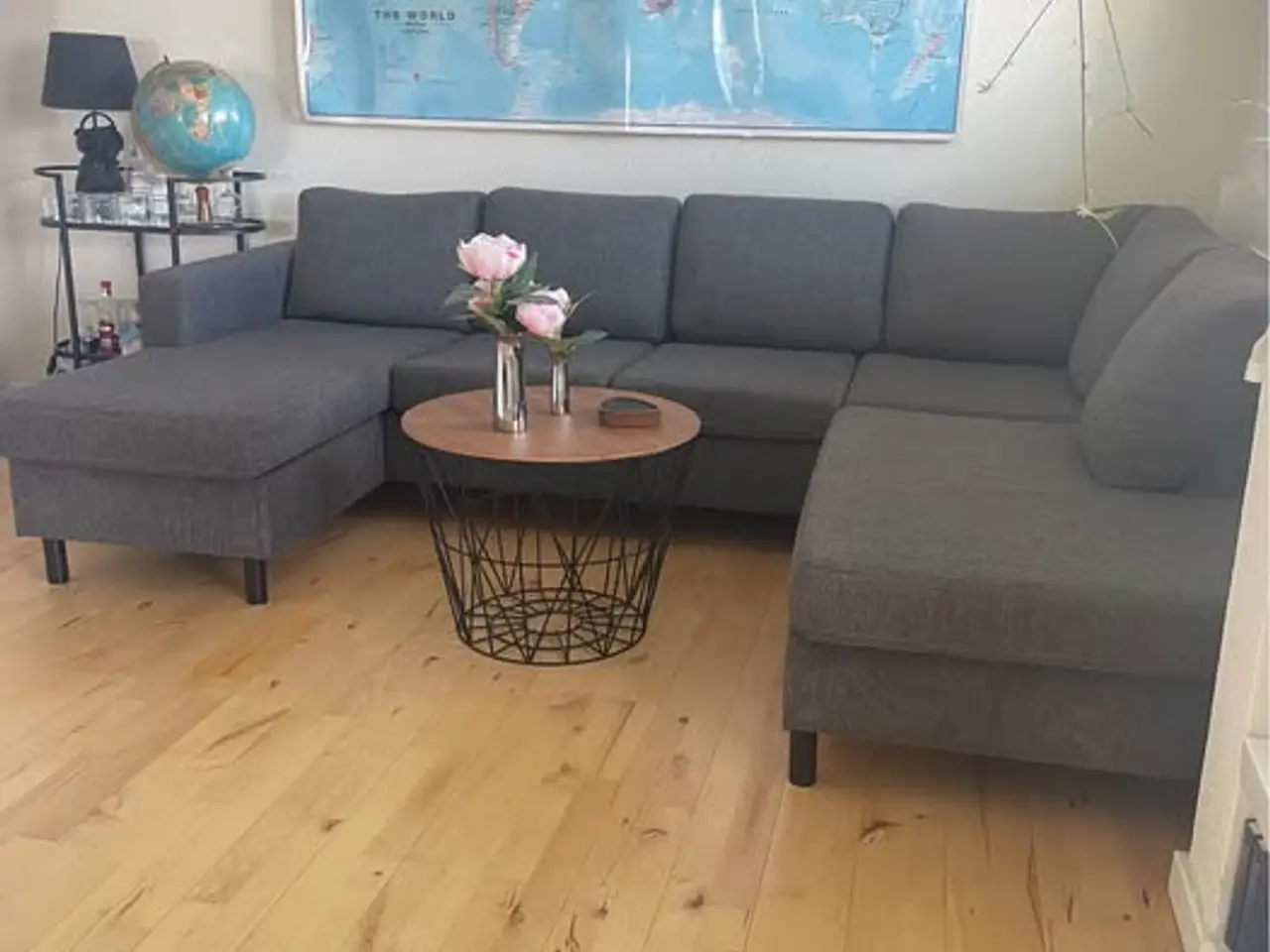 Billede 2 - Velholdt chaiselong sofa med to chaiselonger.