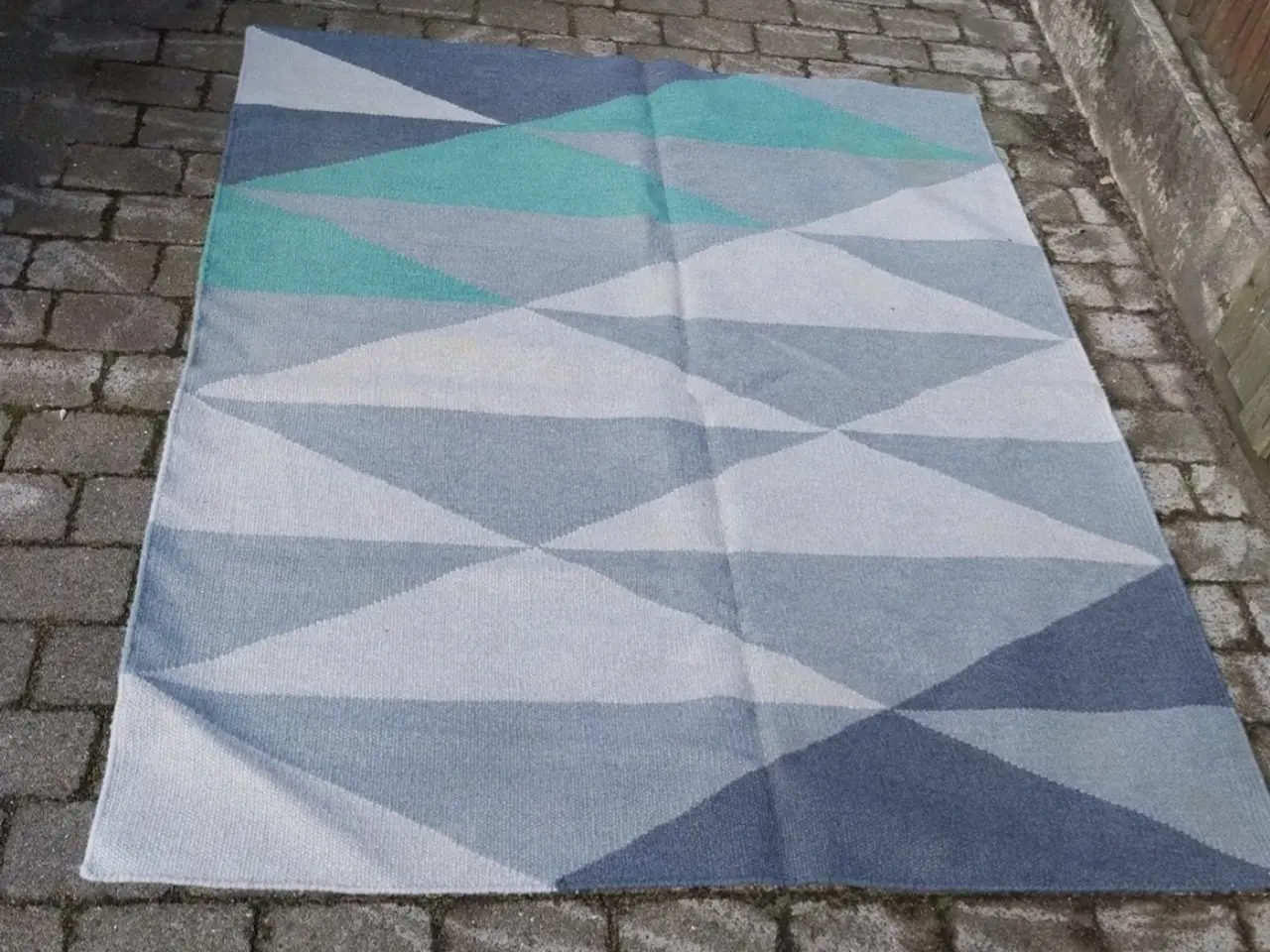Billede 1 - Gulvtæppe tæppe 160 x 196 cm 