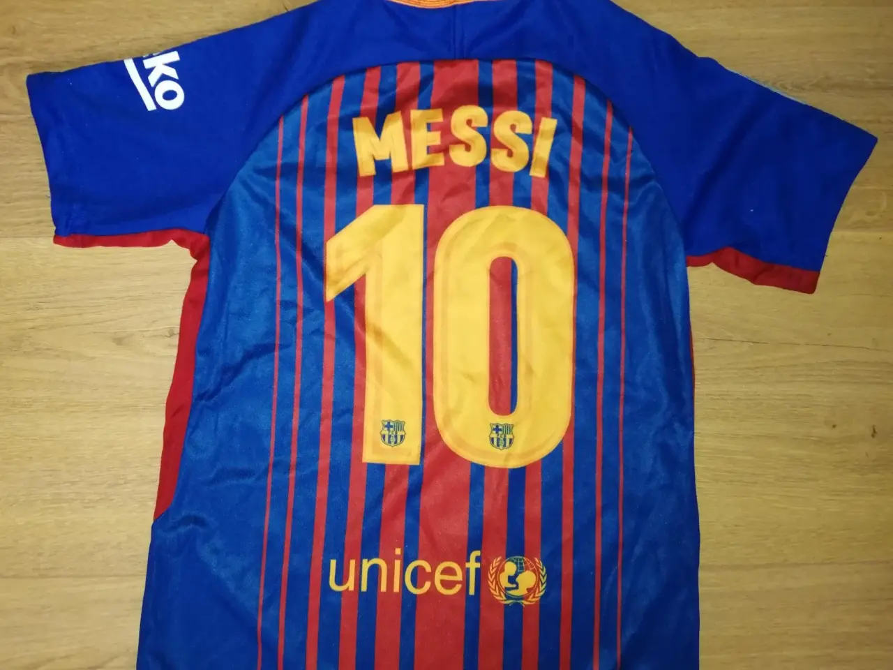 Billede 3 - FC BARCELONA MESSI 2017-18, STR. 9-10 OG MADKASSE