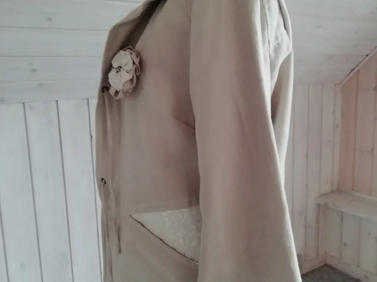 Billede 5 - Bluse/Jakke med hætte