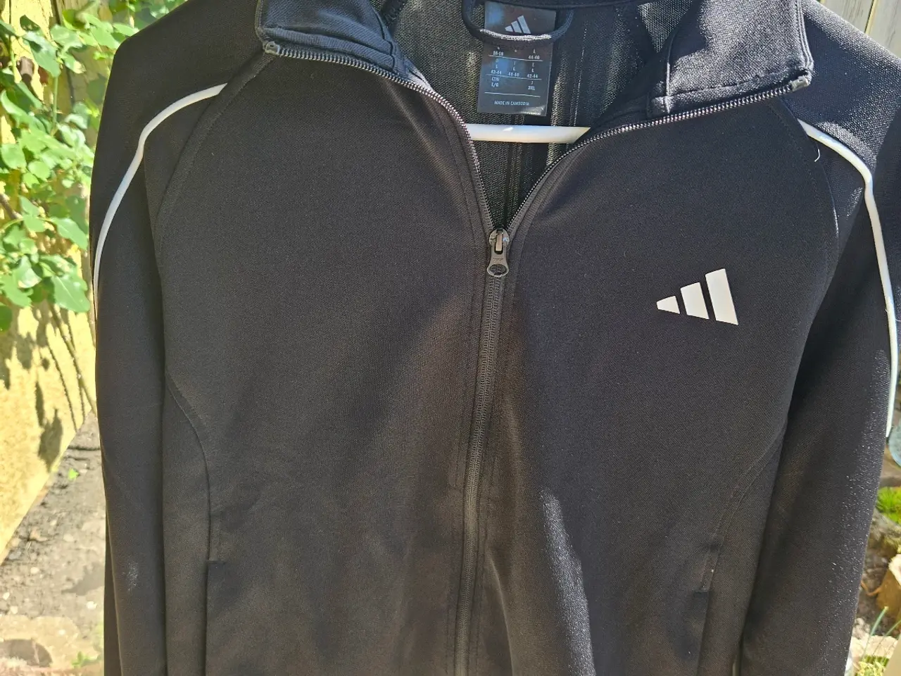 Billede 2 - ADIDAS TRÆNINGS DRAGT