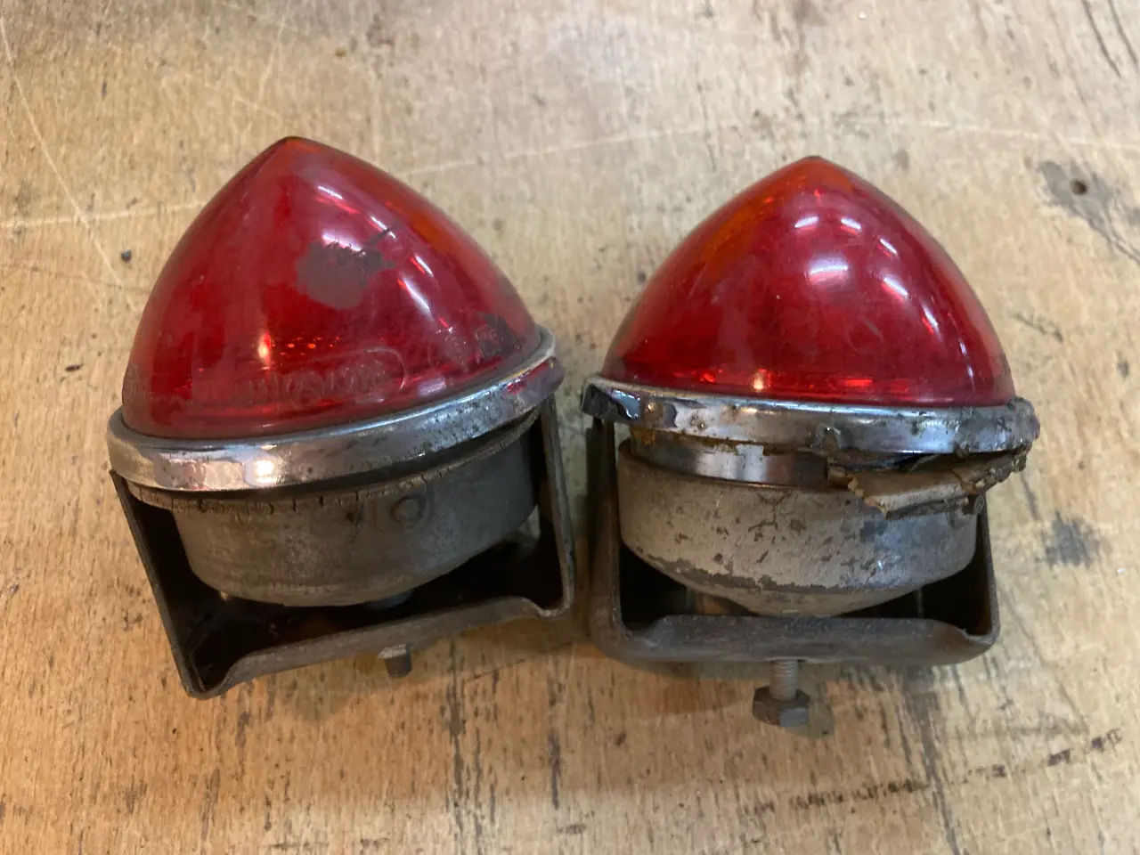 Billede 2 - Opel P2 Baglygter Hella - pris pr. stk. 100