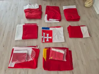 Flag Forskellige fra asli, Se beskrivelsen og Stør