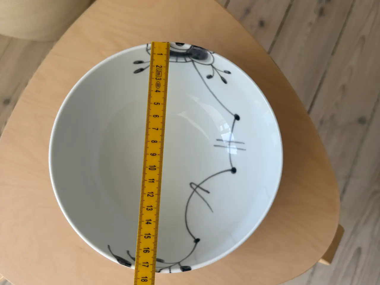 Billede 5 - Royal Copenhagen Sort Mega Riflet Skål Ø 18 cm - P