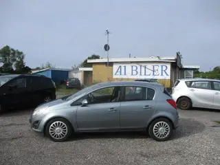 Opel Corsa 1,4 16V Cosmo