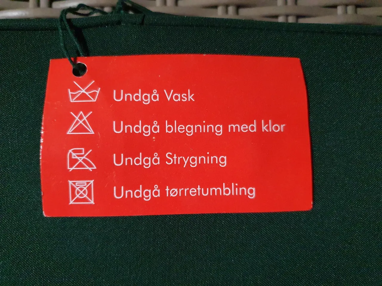 Billede 6 - Bænkhynde med mønster 