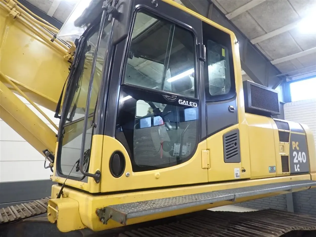 Billede 9 - Komatsu PC240 LC-8 1000 timer. siden ny undervogn