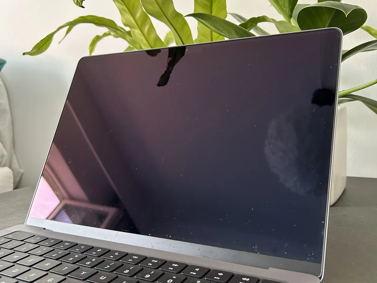 Billede 6 - MacBook Pro M3 14" 16GB RAM fra 2024