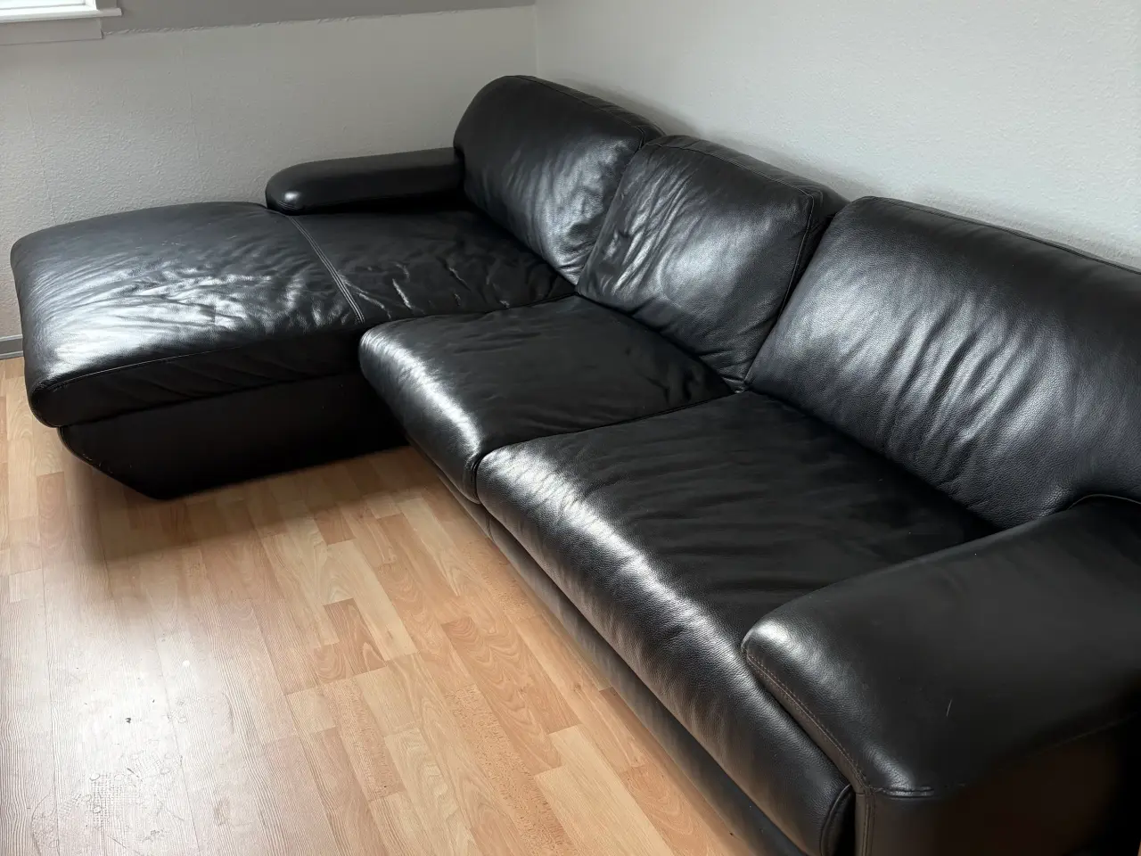 Billede 1 - Sofa for giving away