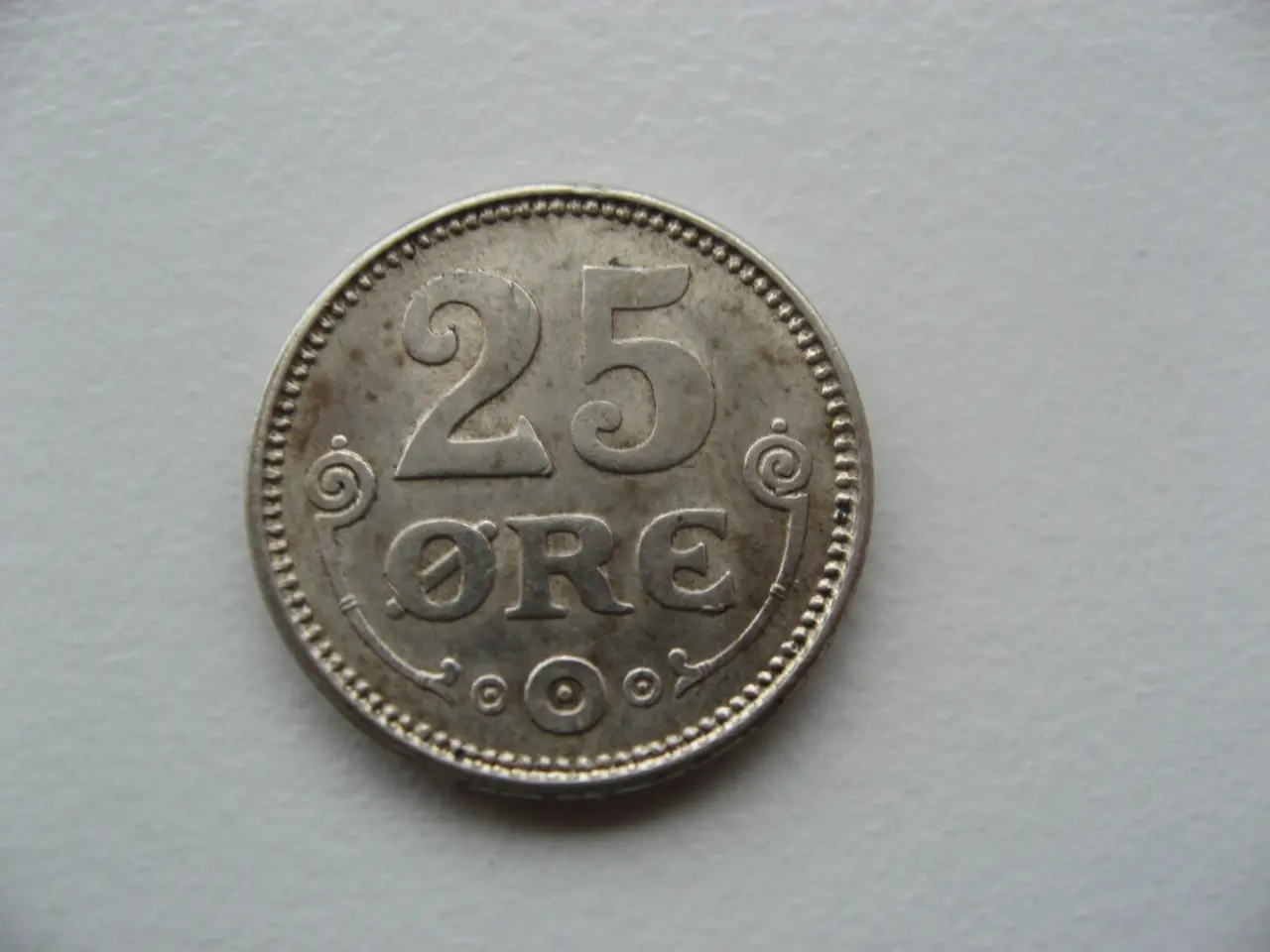 Billede 2 - Særdeles flot sølv 25 øre 1917, en af de svære