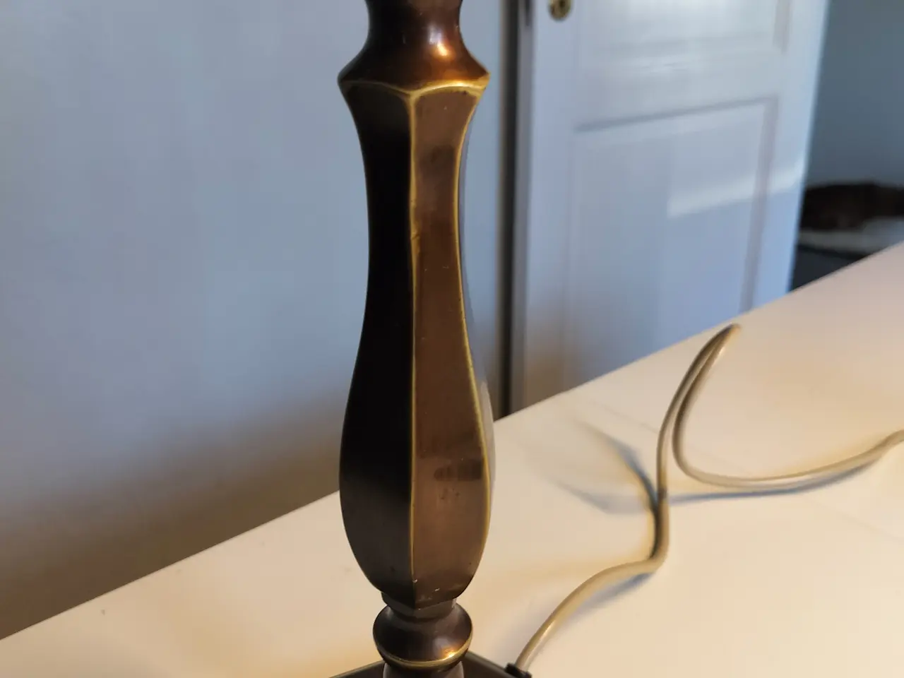 Billede 2 - Bordlampe bruneret messing lampe