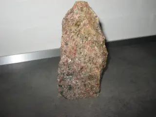 Granitsten
