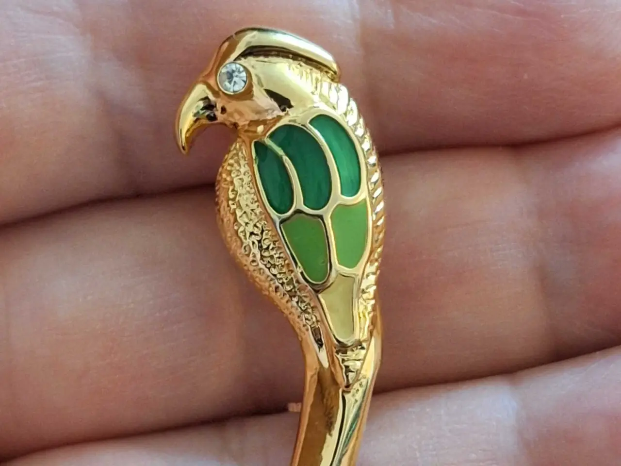 Billede 5 - Guldfarvet broche 