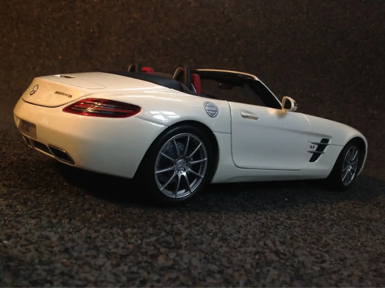 Billede 4 - Mercedes SLS AMG Minichamps