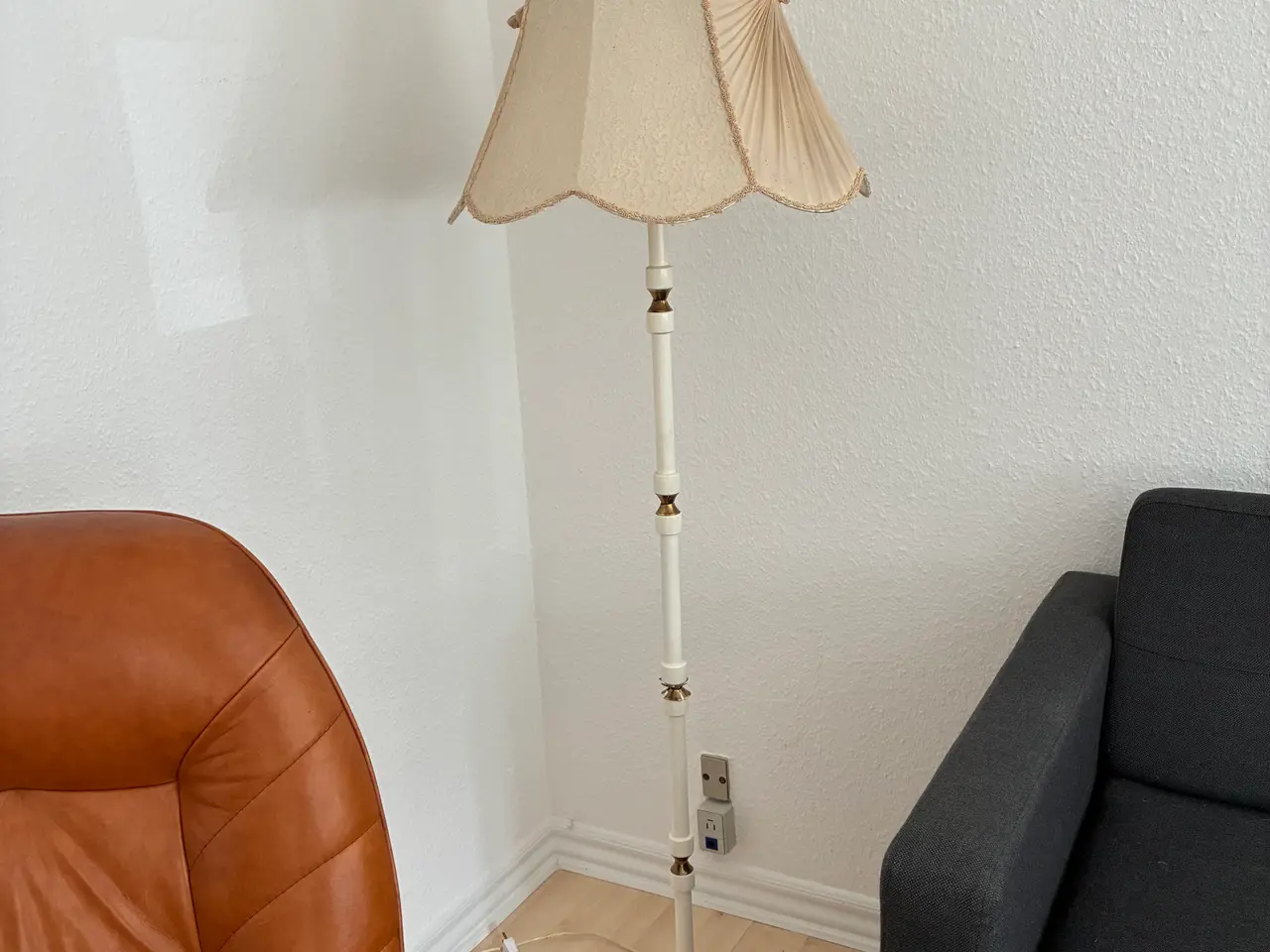 Billede 1 - Klassisk vintage retro standerlampe - mormorstil