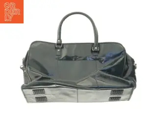 Brugt sort skuldertaske (str. 55 x 20 cm)
