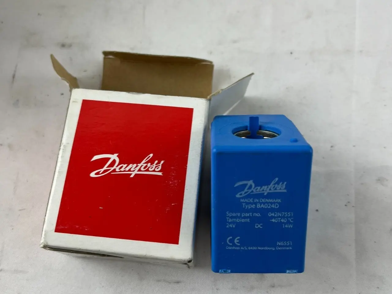 Billede 2 - Danfoss 042N7551 Solenoid Coil 24V DC 14W BA024D