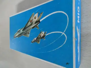 DDR model, VEB Plasticart - MIG 21 - 1/100