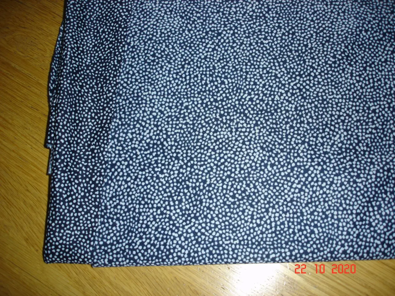Billede 1 - Stof, silke-jersey L: 150 B: 140 cm
