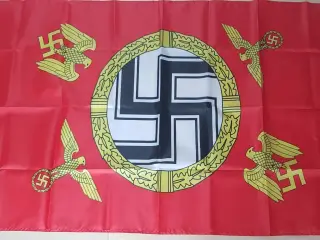 Tyskland WW2  fører flag