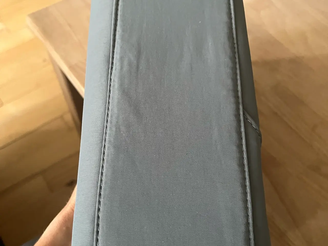 Billede 7 - Lille grå cross body taske