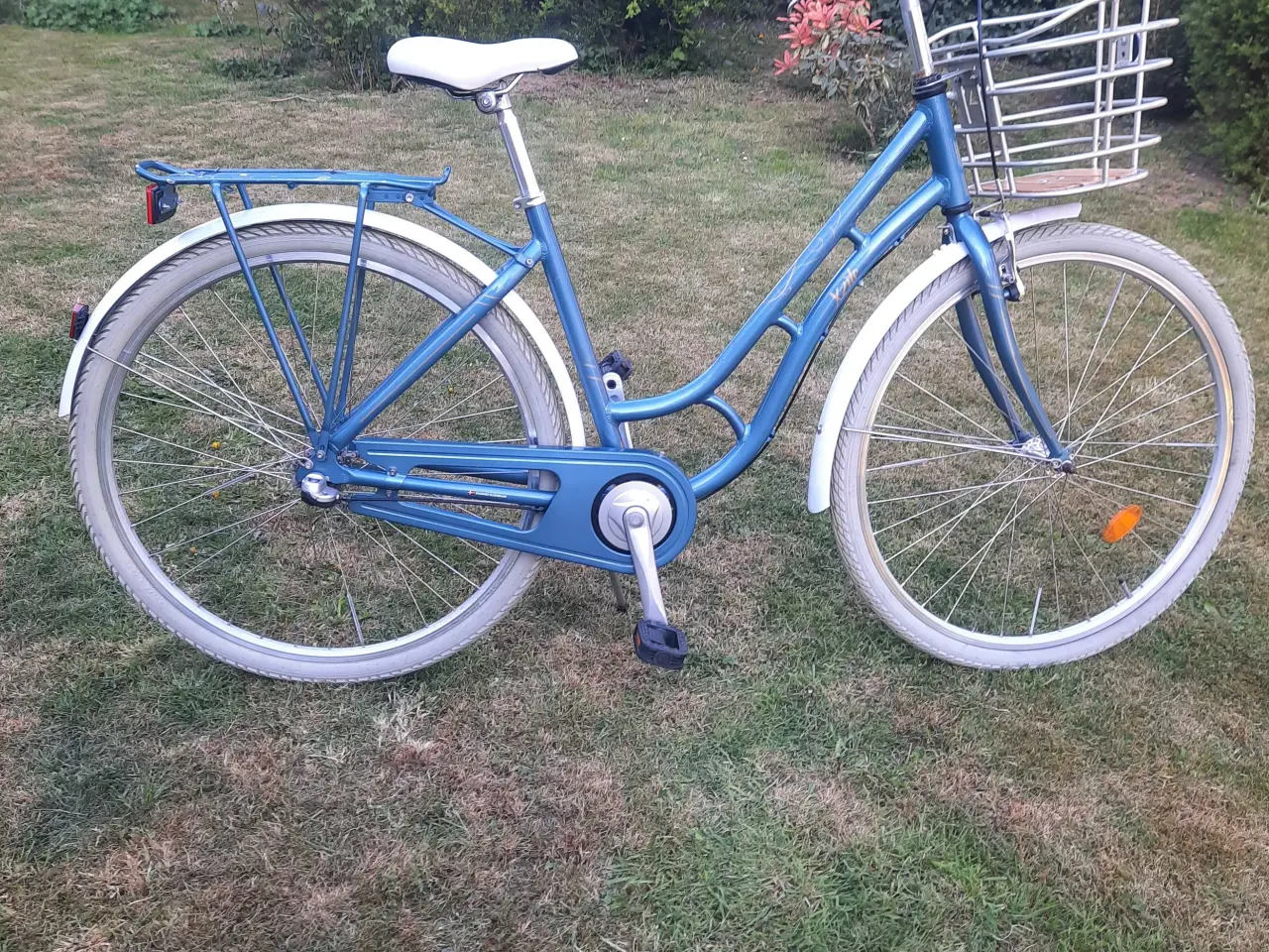 Billede 1 - Damecykel 28" til salg