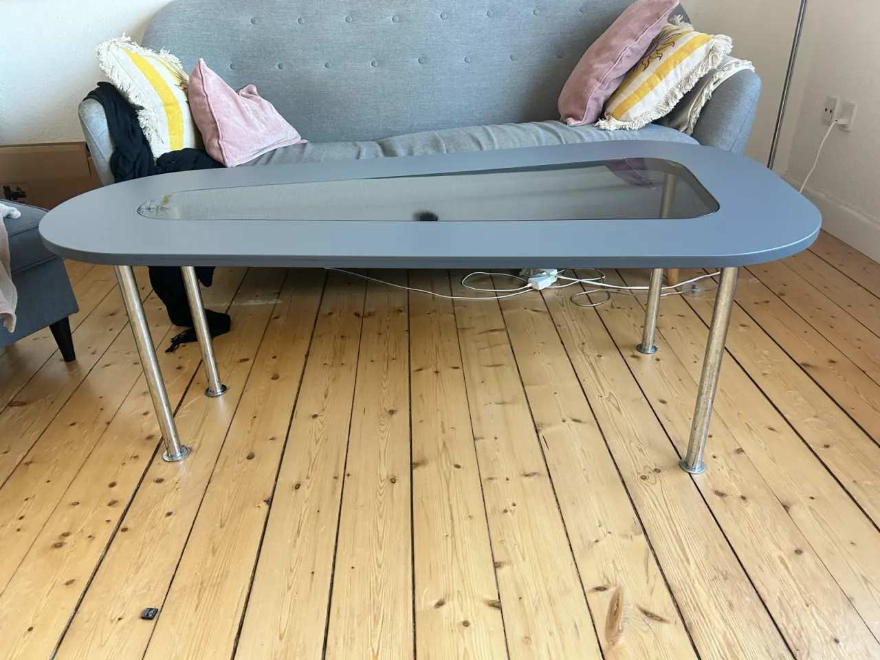 Billede 2 - Sofa / stuebord