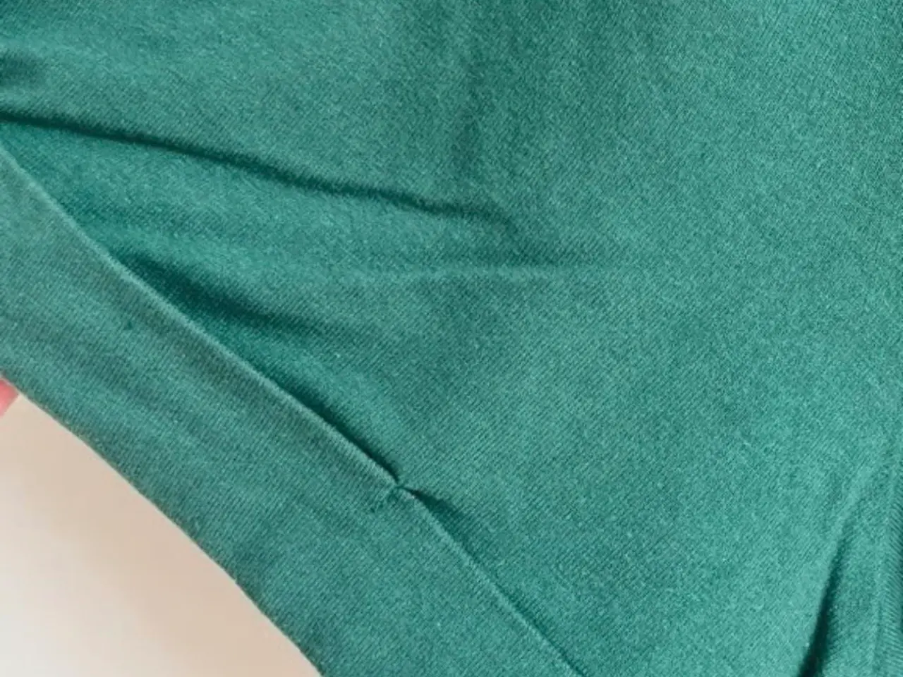 Billede 3 - Grøn t-shirt fra Only Carmakoma