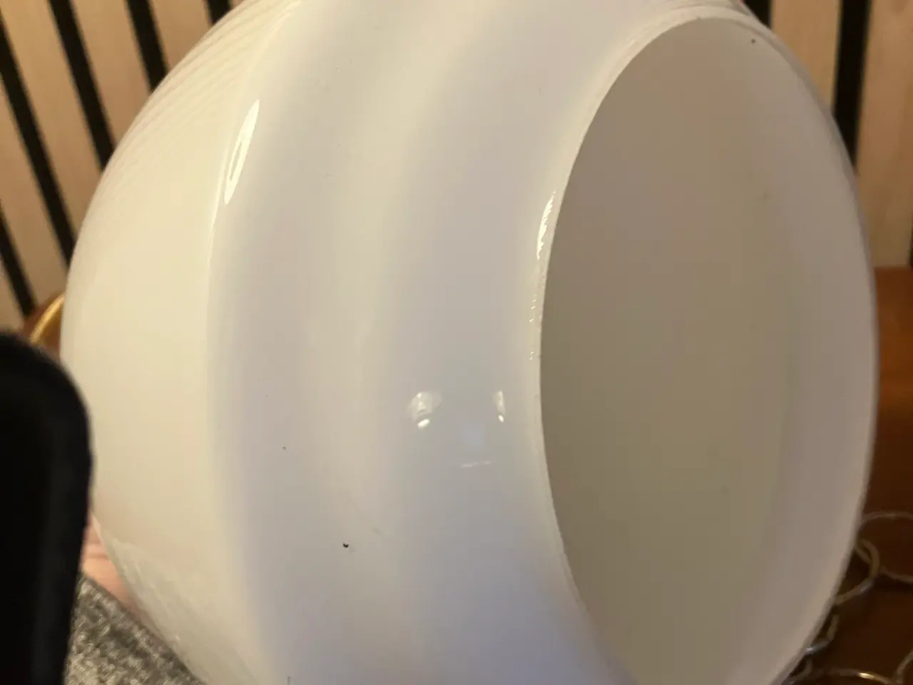 Billede 3 - Pendellampe i opaline glas.